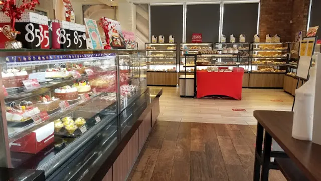 85°C Bakery Cafe - Lakeline