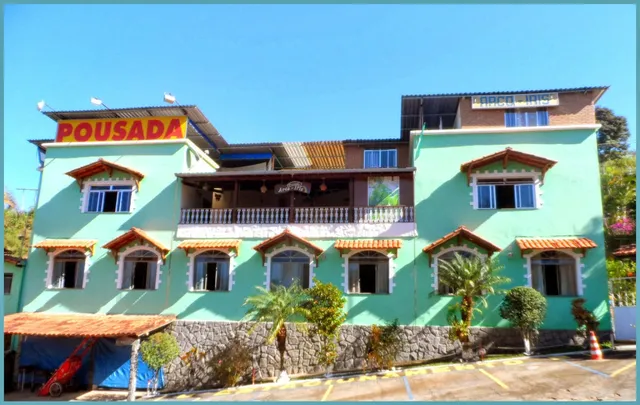 Pousada Hotel e Chalés Arco-Íris