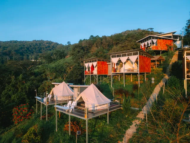 แฮปปี้แคมป์ภูชี้ฟ้า Happy Camp Phuchifa