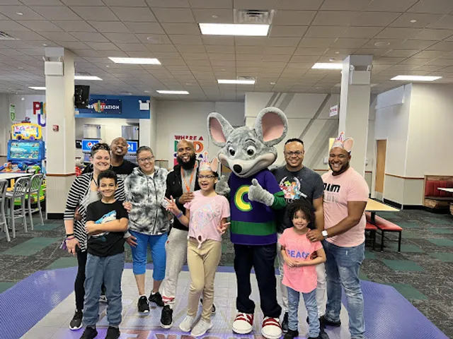 Chuck E. Cheese
