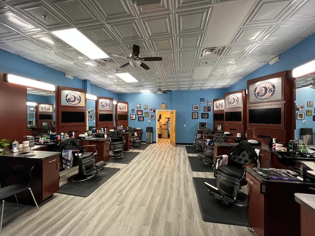 D's Barbershop - the Greene