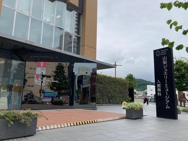 山梨ジュエリーショップ