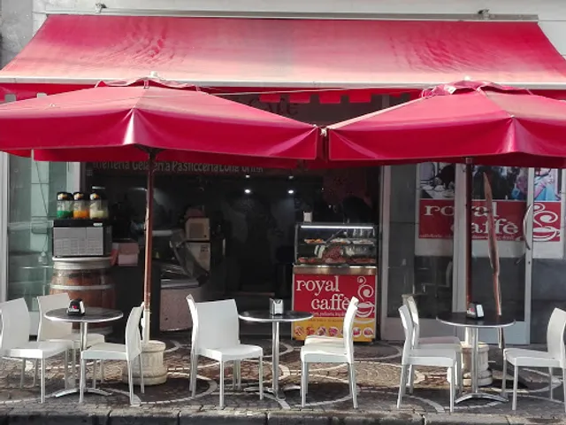 Royal Cafe & Ristopizza