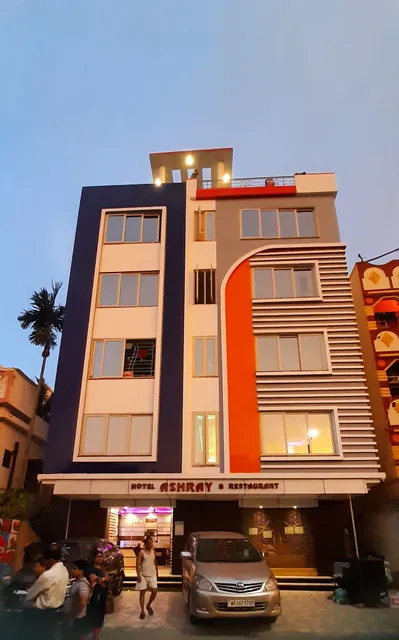 Ashray Hotel & Restaurant