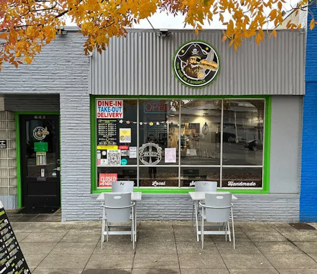 El Pirata Tortas (Sandwich) Burritos