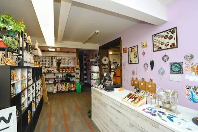 Kaylan's Kitchen Bakery/Bistro and Artisan Market