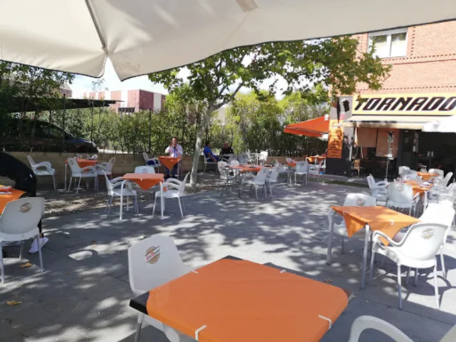 Cafetería Restaurante Tornado