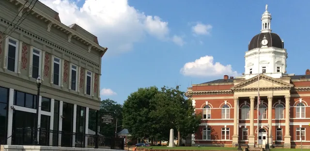 Artisans on the Square