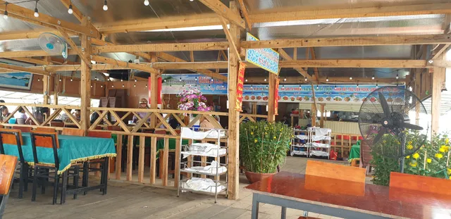 Nhà hàng biển và em