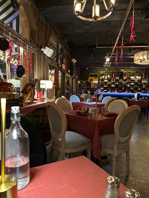 Españolita Miami Beach 🌹💃SEAFOOD&STEAKHOUSE