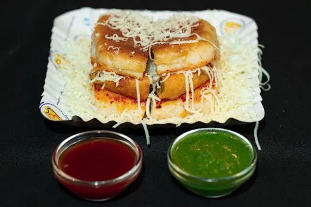 Jay Bhavani Vadapav