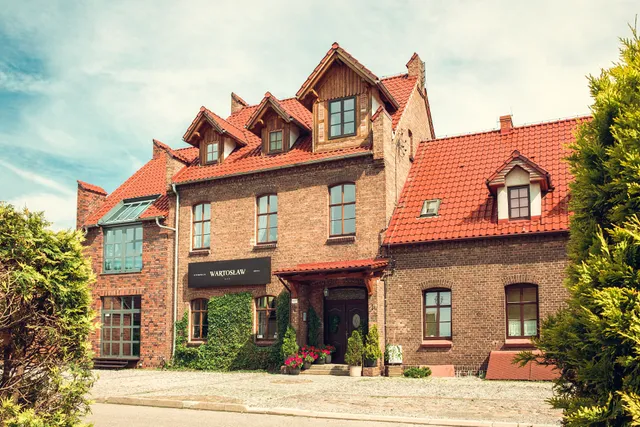 Stara Szkoła Boutique Hotel