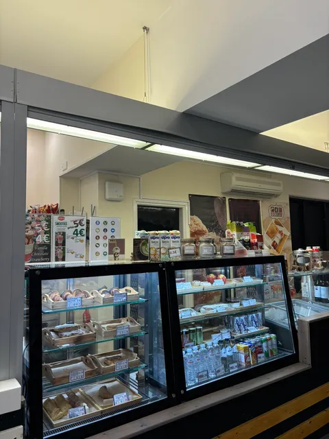 La Croissanterie Cyprus College