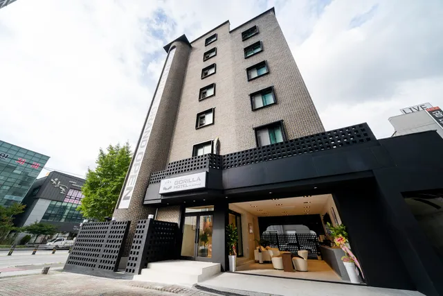 Gorilla Hotel the Wonju