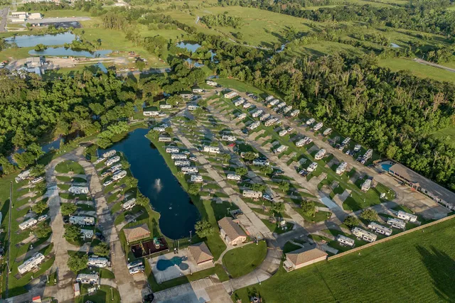 Beyonder Resort Cajun Moon