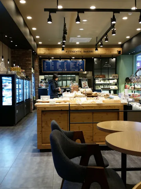 Our smart Tous Les Jours