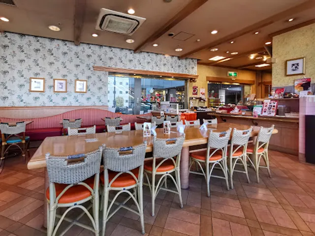 てて近鉄学園前店