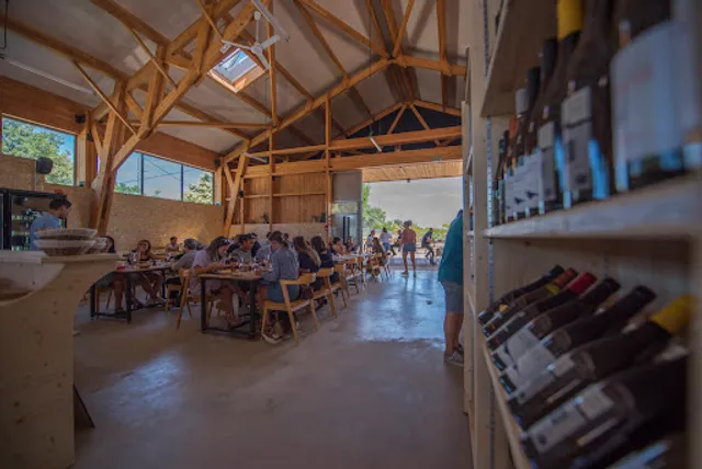 Les Tables Paysannes