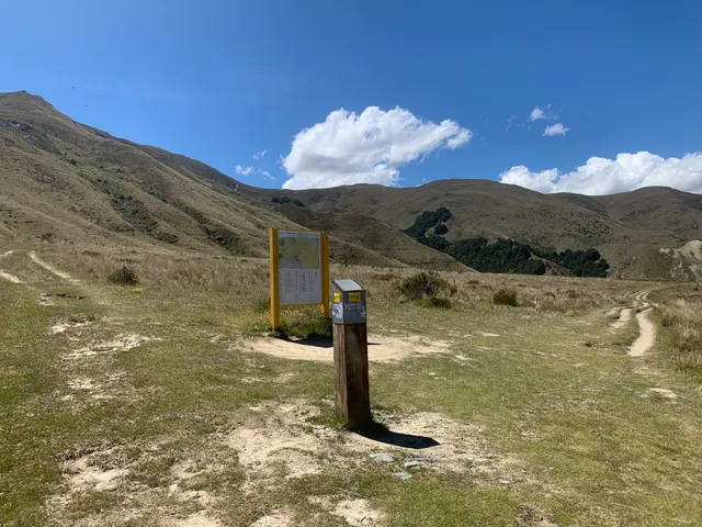 Sawpit Gully Track / Arrow River Trail / Motatapu Track