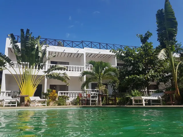 Diana Beach Shades Hotel