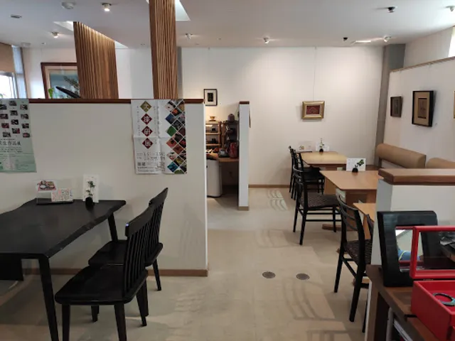 カフェギャラリー 夏炉