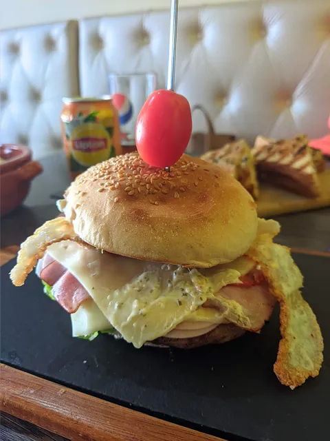 Pastelaria/ Restauração Olhos D`água