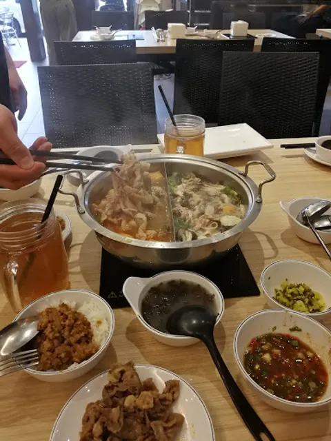 Guoma Steamboat Buffet (Mt Austin Outlet)