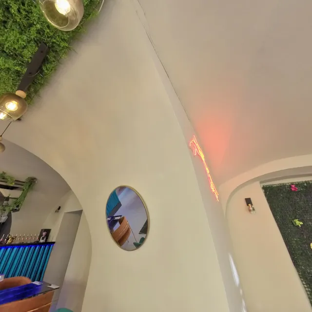 Cin Cin Restaurant & Bar