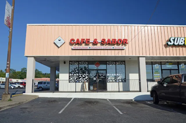 Cafe & Sabor Bakery & Restaurant