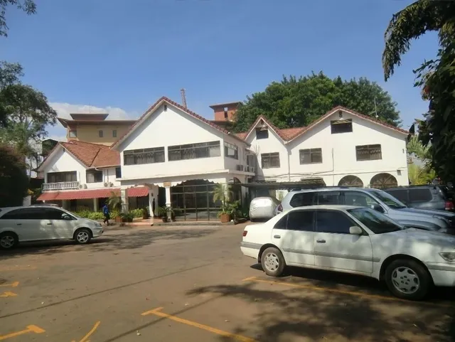 Fang Fang Suites (BELFORD GARDEN HOTEL AND RESTUARANT)