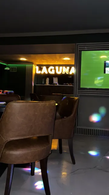 Laguna Lounge