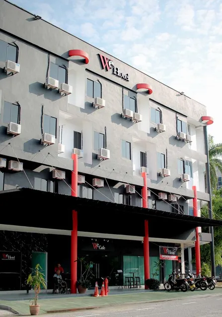 We Hotel