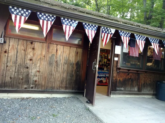 Locust Lake Camp Store