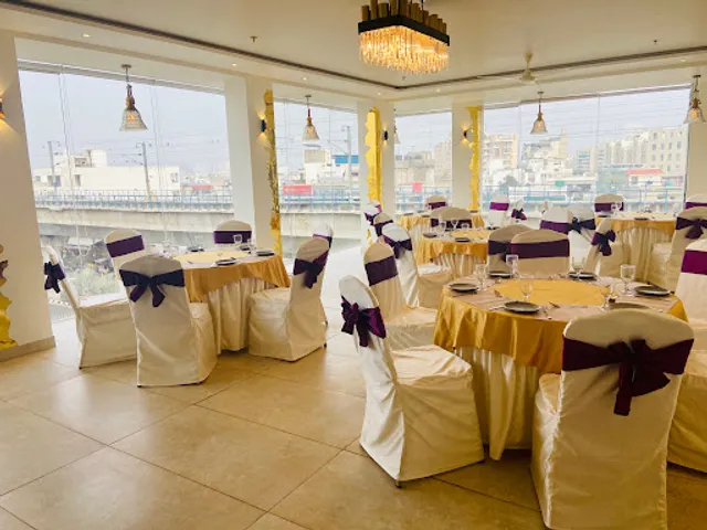 LASA Bistro | Pure Veg Restaurant in Jaipur