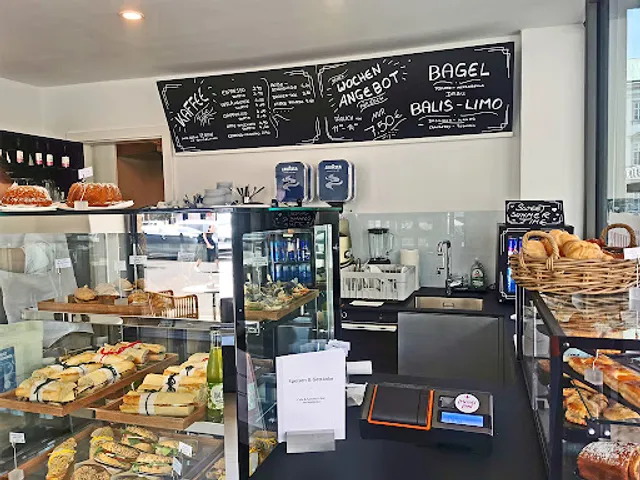 Café & Sandwich Bar - Friends' Food