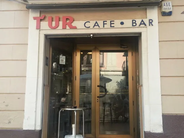 Bar Tur