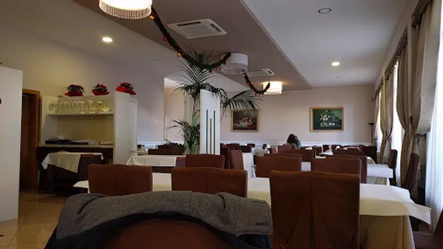 Lo Scacciapensieri Hotel & Restaurant