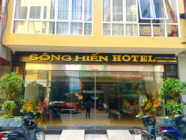 Khách Sạn Sông Hiến