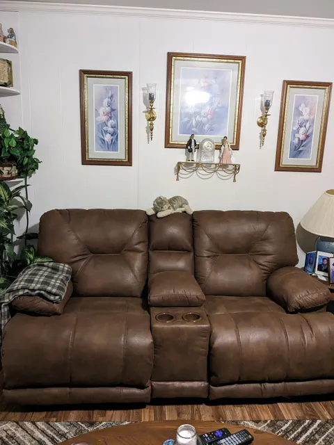 Farmers Home Furniture | Fairmont, NC