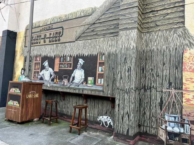 Murals or street art on Lorong Tuanku Abdul Rahman