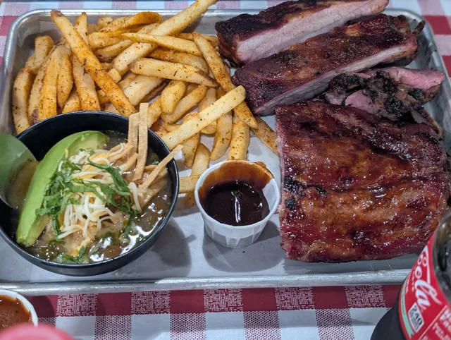 Empire Armadillo BBQ & Deli