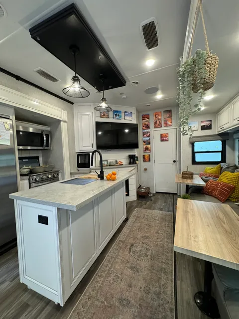 Highland Ridge RV, Inc.