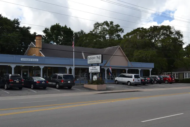 Terrace Oaks Antique Mall