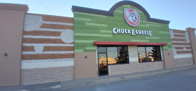 Chuck E. Cheese