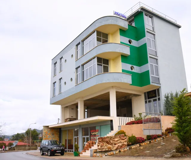 Hotel Latifi