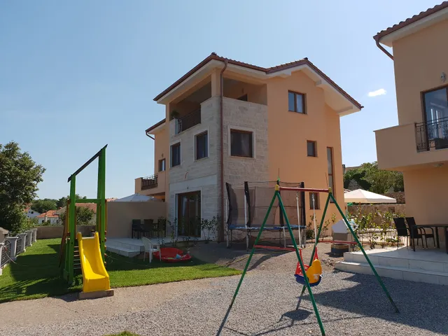 Villa Rebeka & Branka