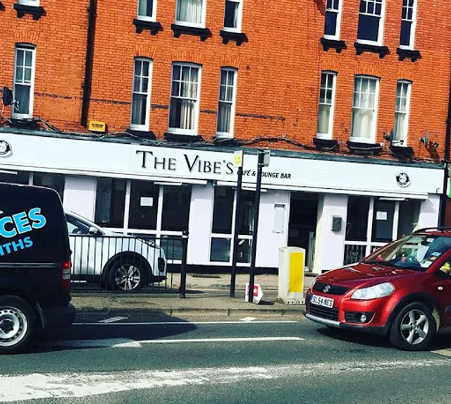 Cafe The Vibes