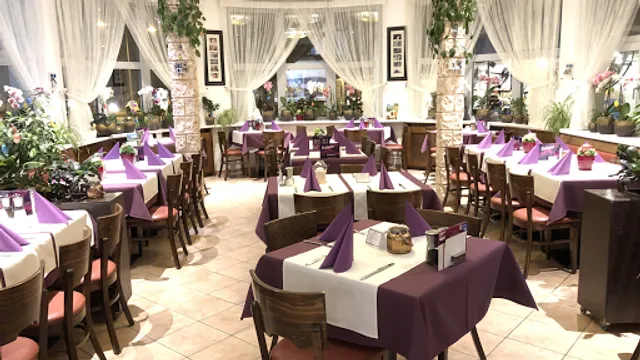 Waldcafe Dionysos Restaurant