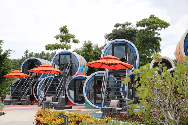 Cocoons (at Club Laiya)