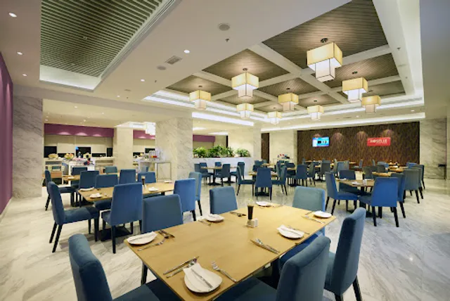 Roselle Coffee House (Lexis Suites Penang)